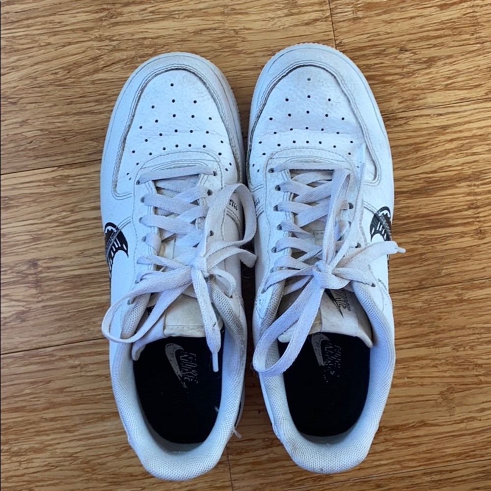 nike sketch sneakers